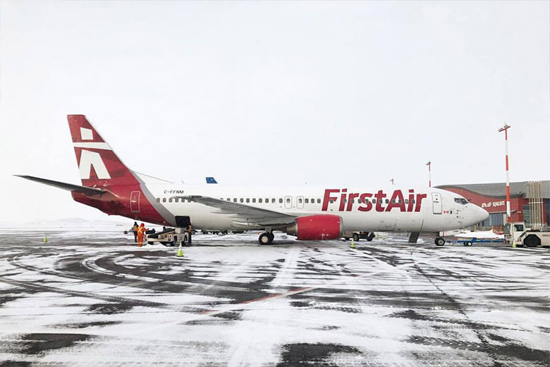 First Air航空LOGO，First Air航空标志，First Air航空品牌设计，加拿大航空标志